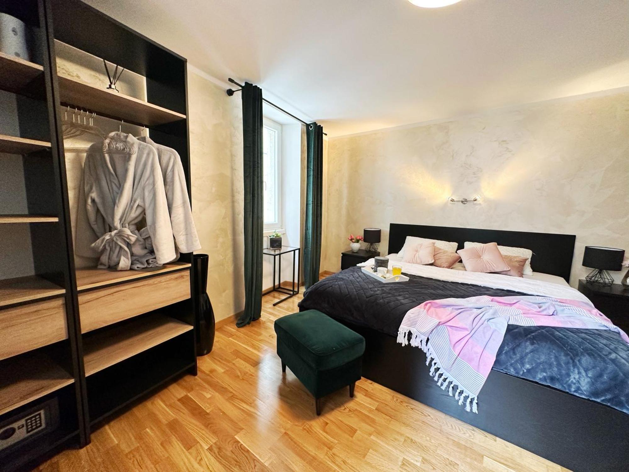 Romeo Apartments Rovigno Kültér fotó